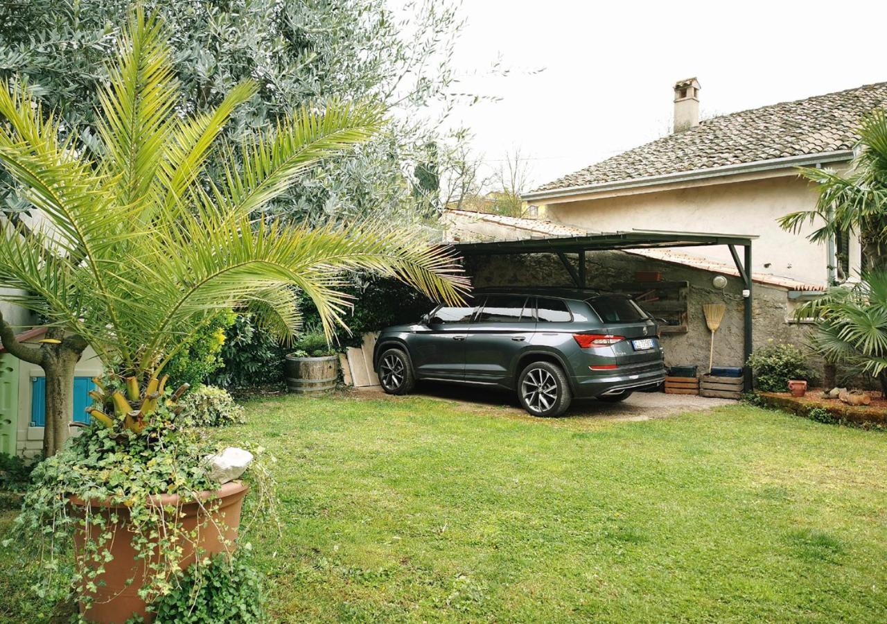 Casa Rustica Con Giardino Villa Caprino Veronese Buitenkant foto