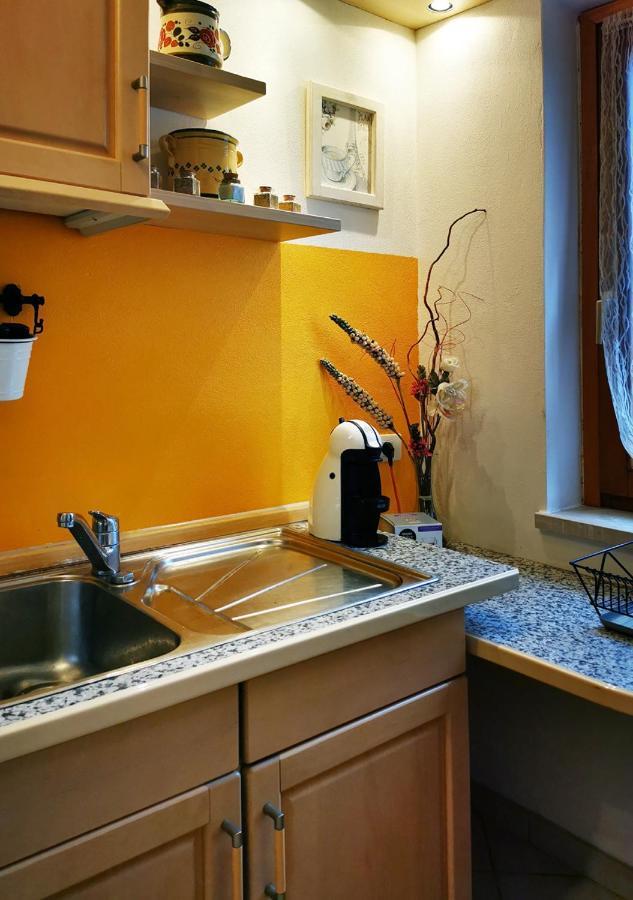 Casa Rustica Con Giardino Villa Caprino Veronese Buitenkant foto